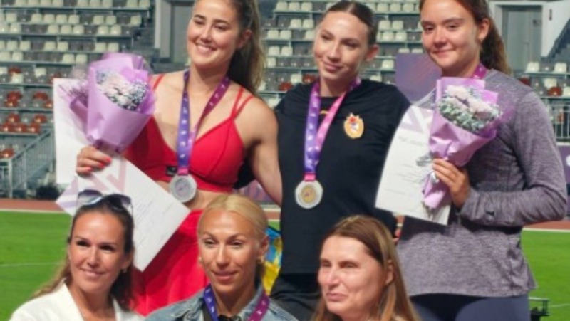 Петербургские спортсменки завоевали награды чемпионата России по лёгкой атлетике
