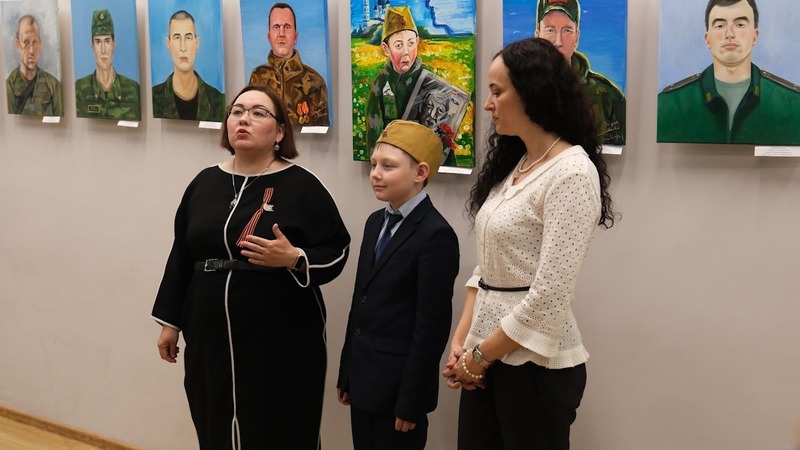 В Елабуге открылась выставка «Бессмертный полк»