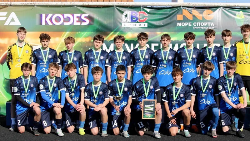 Елабужский спортсмен признан лучшим бомбардиром всероссийских соревнований по футболу