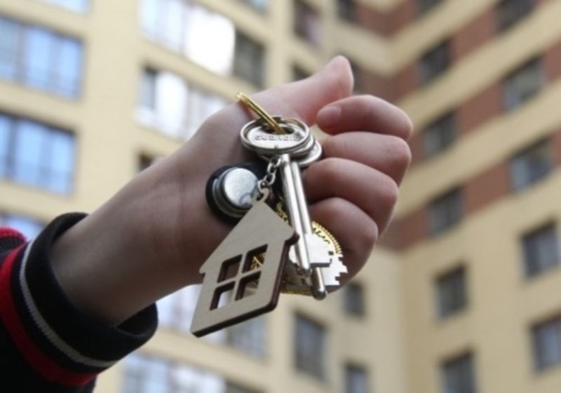 Социальные выплаты на жилье получили 14 семей в 2025 году в Омске