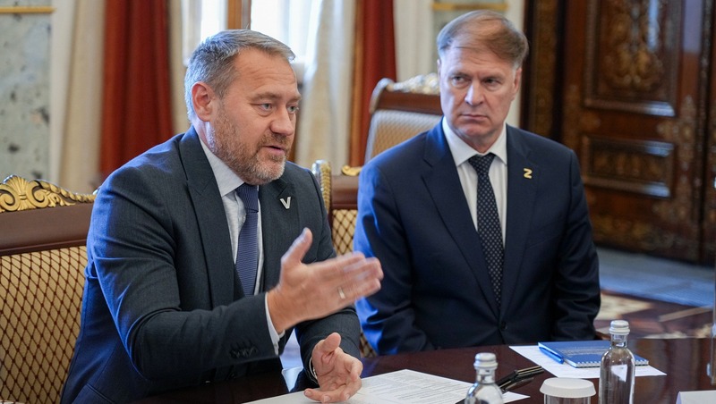 Петербург и Бишкек обсудили вопросы сотрудничества