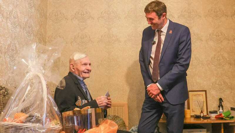 С 98-летием поздравили Почётного гражданина Воронежа Бориса Путилина