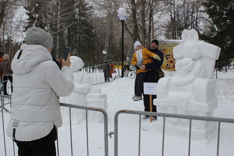 Многодетным отцам в Омске могут дать дополнительные дни отдыха
