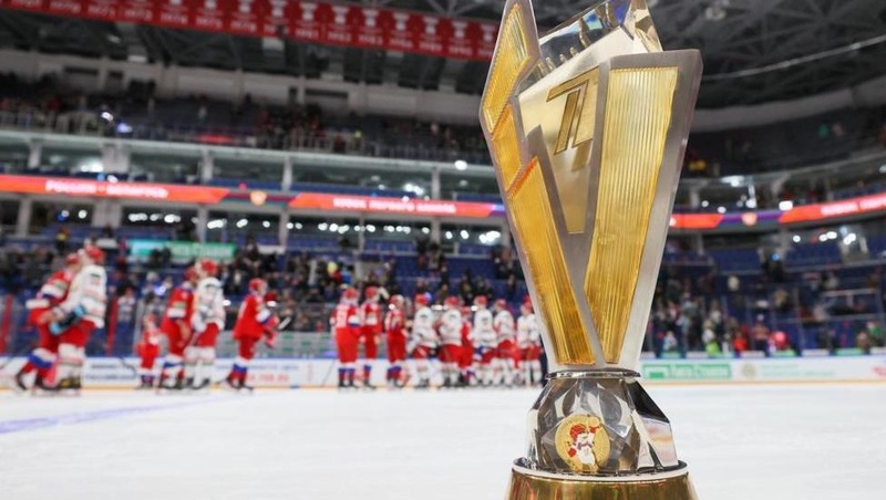 6 южноуральских хоккеистов вошли в расширенный состав сборной России