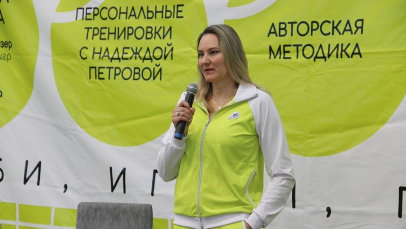 Детский новогодний турнир по теннису стартует 20 декабря в Елабуге