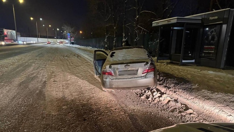 Автомобилист сбил женщину на пешеходе в Челябинске