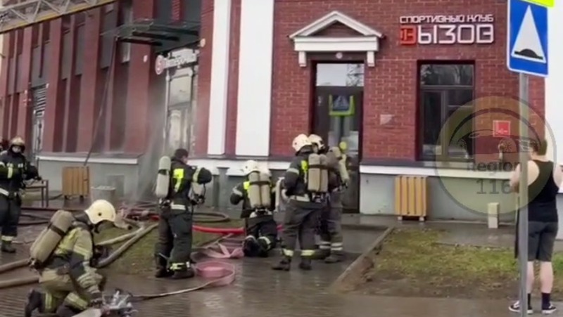 Пожар в бане на ул. Стадионная вспыхнул в Казани