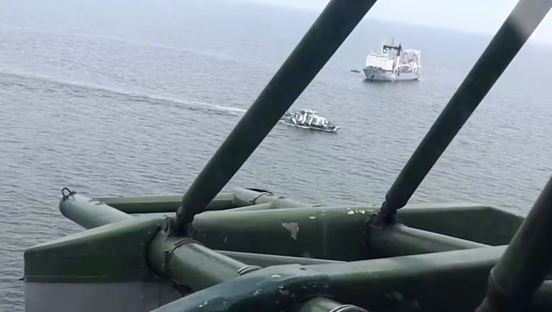 Балтийский и Северный флоты продолжают учения в акватории Балтийского моря 