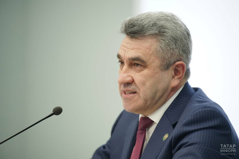 Минобрнауки РТ попросило Минпросвещения РФ сохранить часы на языки в школах