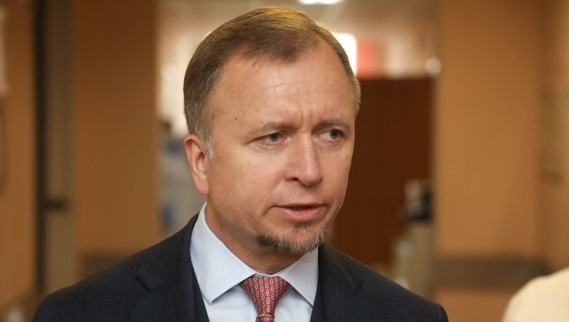 Дмитрий Лисовец стал врио директора Фонда ОМС в Петербурге