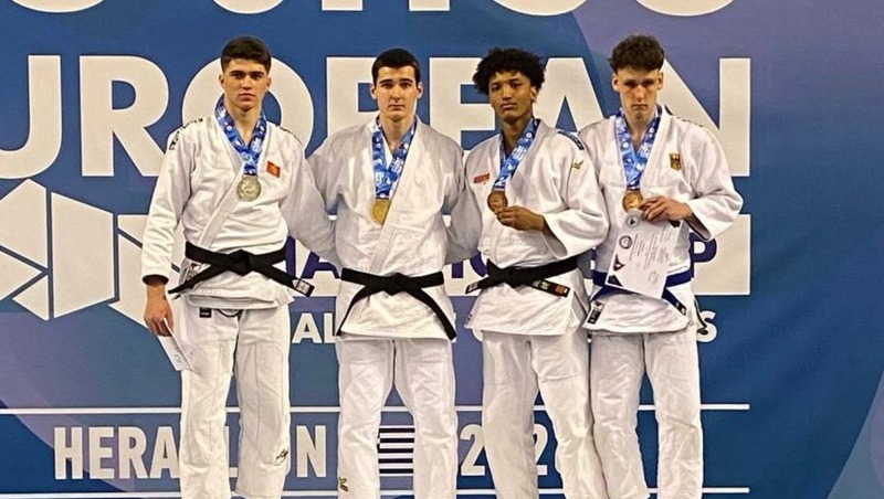 Петербургские спортсмены победили на первенстве Европы по джиу-джитсу