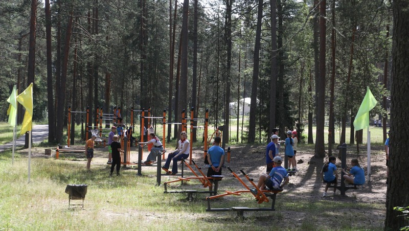 Более 160 тыс. детей отдохнут в оздоровительных лагерях Петербурга в 2026 году