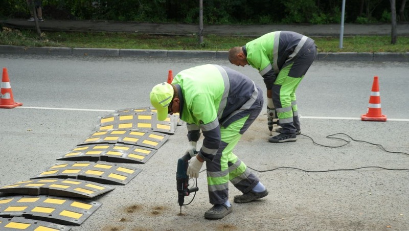 260 тротуаров и внутридворовых проездов отремонтировали в Челябинске