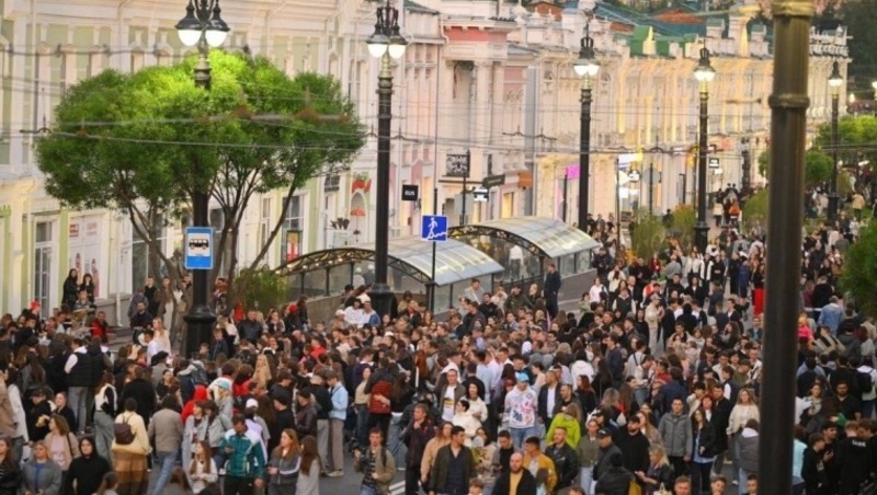 Омский занял 41-е место в рейтинге регионов России по доходам населения