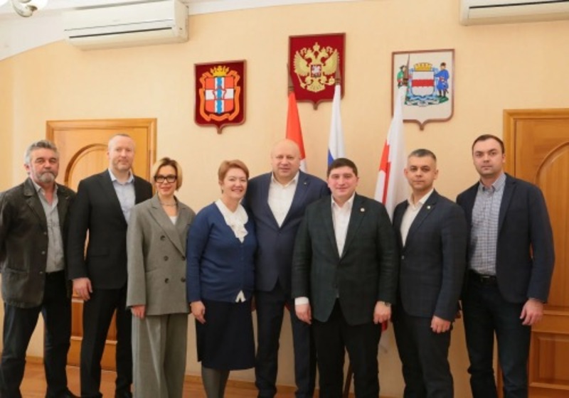 Мэр Омска и мэр Нижнекамска провели рабочую встречу по подготовке к Сабантую в Омске