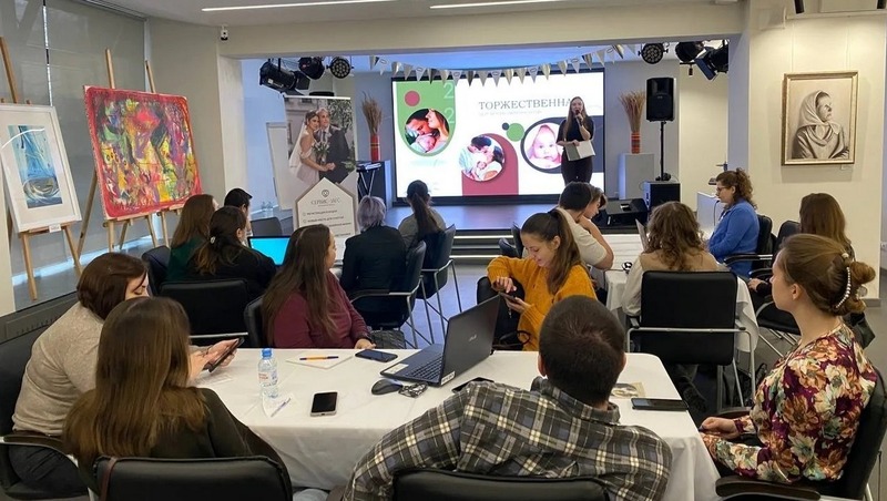 20 специалистов принимают участие в школе молодых библиотекарей в Рязани