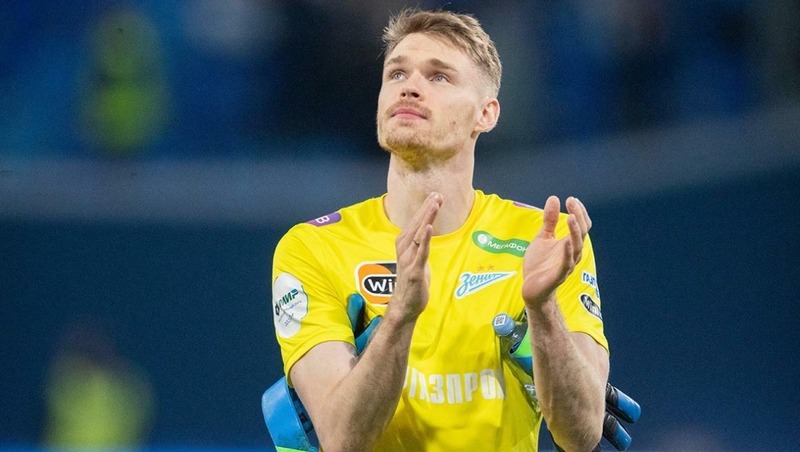 Денис Адамов установил рекорд по числу «сухих» матчей для вратарей ФК «Зенит»