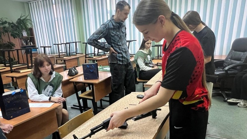 26 школ приняли участие в турнире по военно-прикладным видам спорта в Нижнем Новгороде