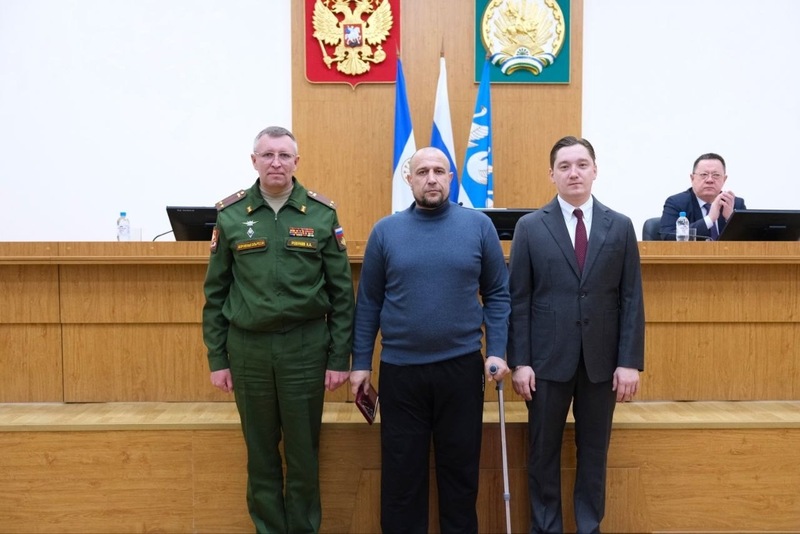 В.Путин наградил орденом Мужества военнослужащего из Башкирии