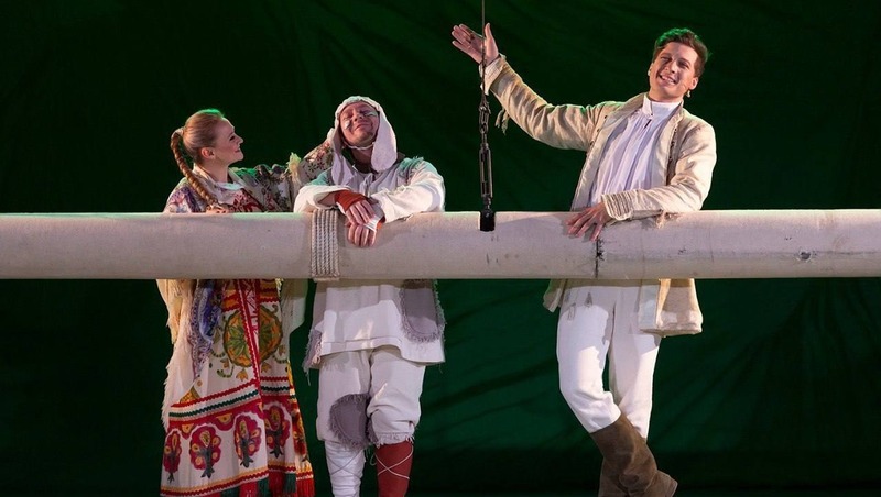 Около 100 специалистов трудоустроят в Ленобласти по программе «Земской работник культуры»