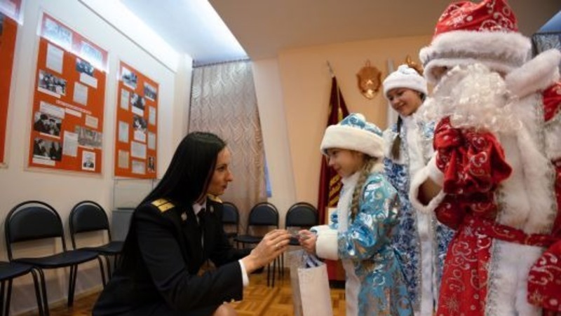 65 тыс. свердловчан приняли участие в Новогодних акциях «Движения первых»