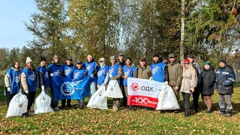 Волонтеры привели в порядок береговую зону озера в Нуримановском районе Башкирии