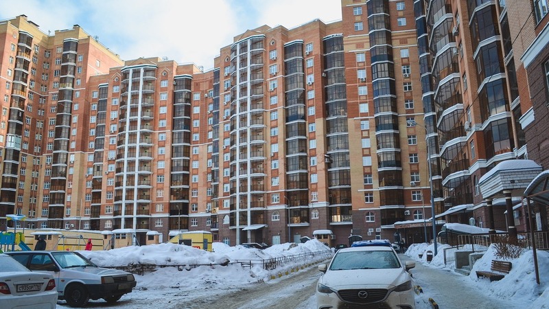 В Казани начнут автоматически отслеживать случаи парковки на зеленых зонах зимой