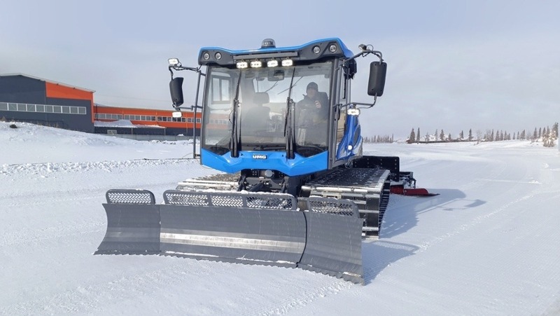 Серийное производство первых российских снегоуплотнительных машин запустили в Челябинске