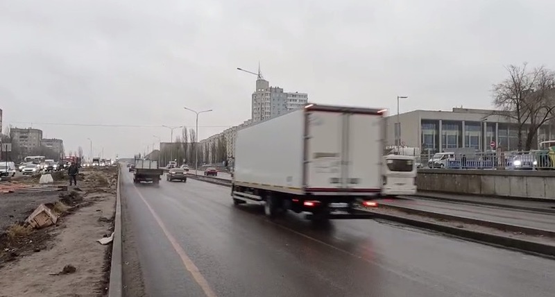Досрочно открыли вторую часть эстакады Остужевской развязки
