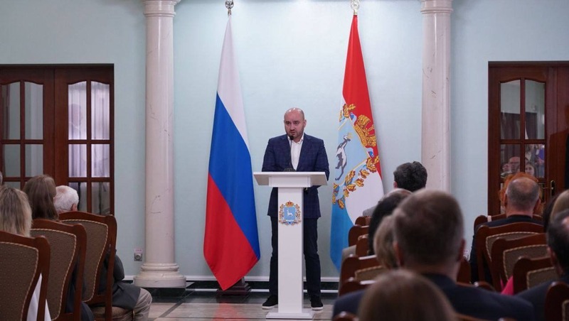 Федорищев наградил представителей строительной отрасли