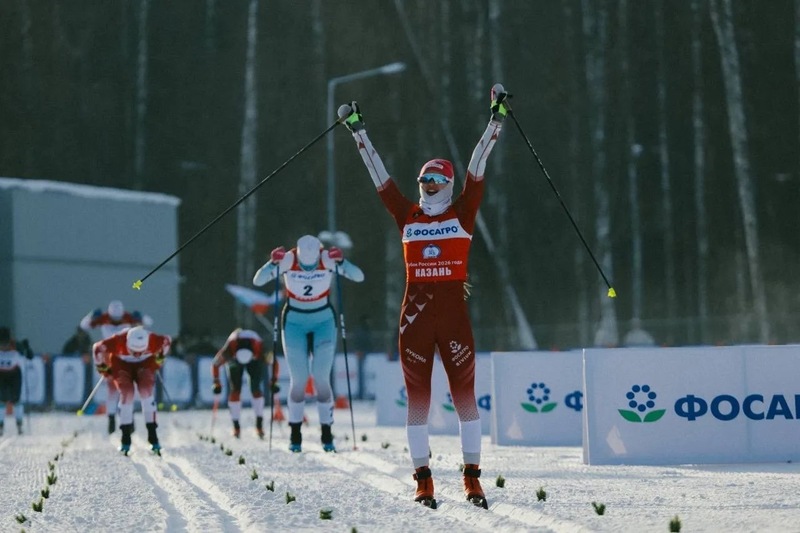 Дрозденко поздравил спортсменку из Ленобласти с победой на VI этапе Кубка России 