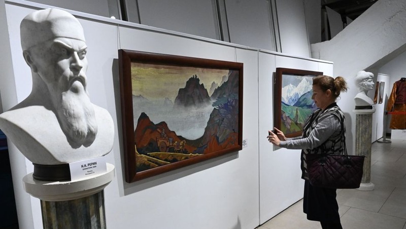 Выставка работ Николая Рериха открылась в галерее Екатеринбурга