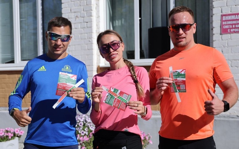 Около 10 км пробежали марафонцы до избирательного участка в Казани