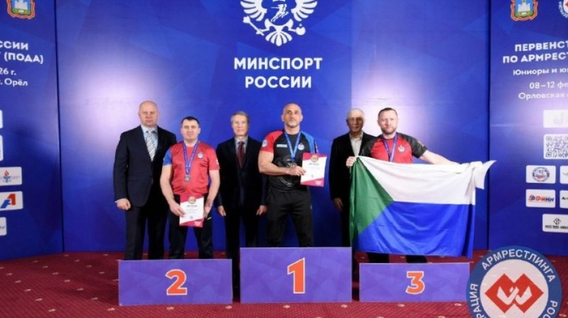 Хабаровчанин завоевал бронзу чемпионата России по пара-армрестлингу