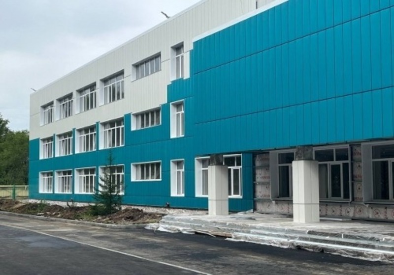 Мэр Шелест: Капремонт школы №21 завершится 1 сентября