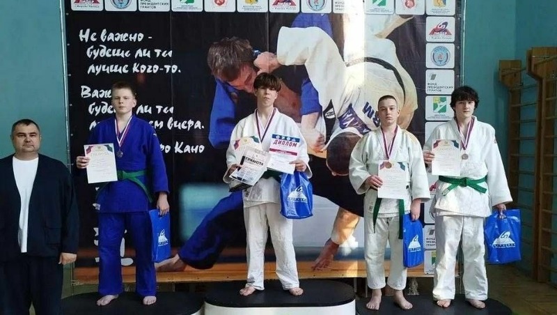 Елабужские спортсмены завоевали золото и бронзу Всероссийского турнира по дзюдо