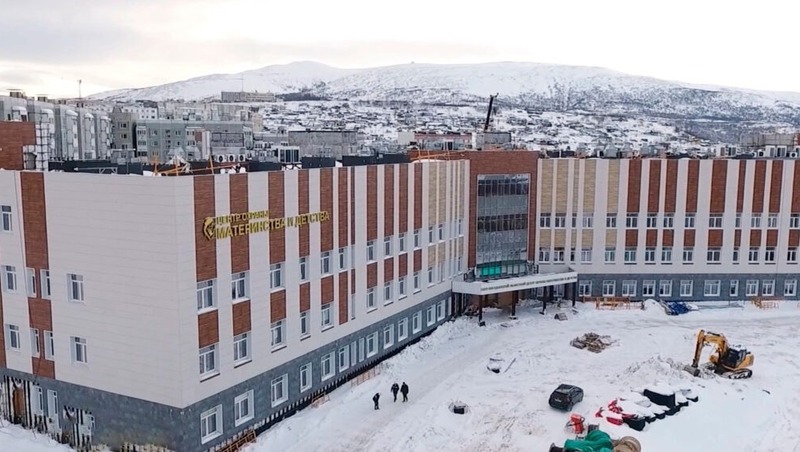 Установка современного оборудования начинается в новом роддоме Магадана