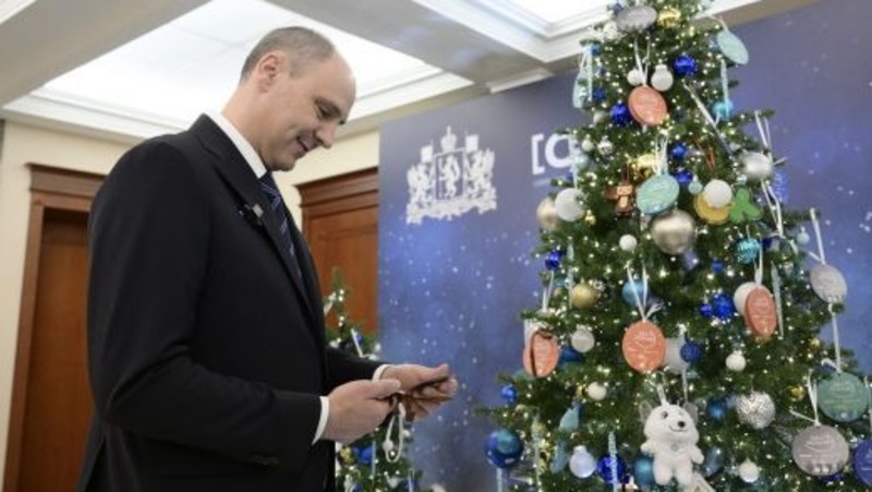 Губернатор Паслер исполнит новогодние мечты 2-х детей из Свердловской области