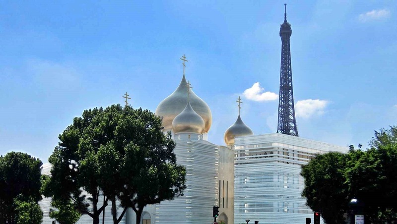 Работы вышивальщиц из Владимирской области представили на выставке в Париже