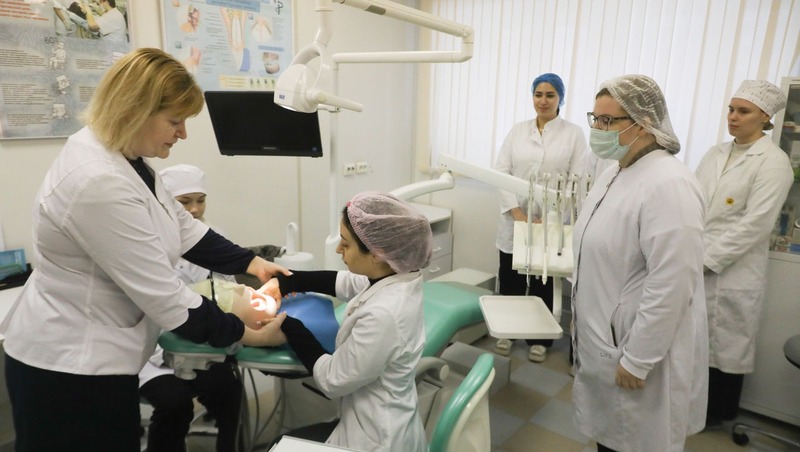 309 млрд руб. направят на оказание бесплатной медпомощи в 2026 году в Петербурге