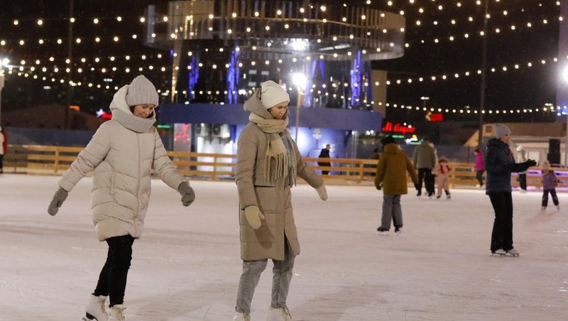 Сезон катания на коньках стартовал в парках Нижнего Новгорода