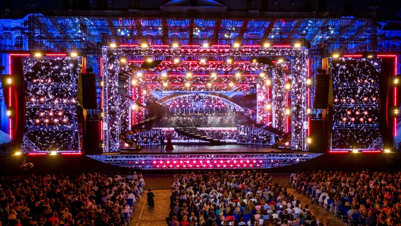Более 250 артистов выступят на концерте «Классика на Дворцовой» в Петербурге