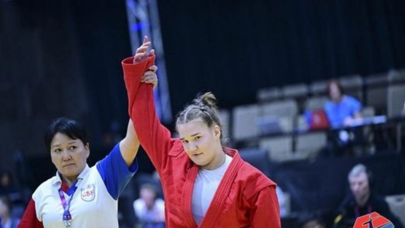 Свердловские спортсменки завоевали 4 золотые медали на первенстве мира по самбо