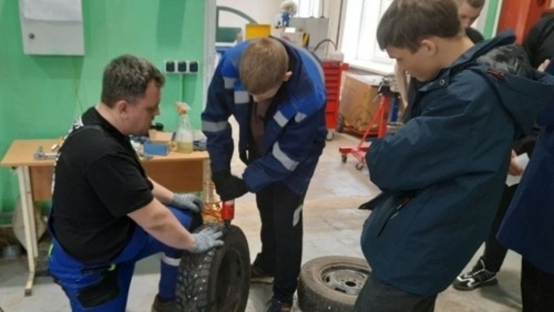 В России вырос показатель трудоустройства выпускников колледжей и техникумов