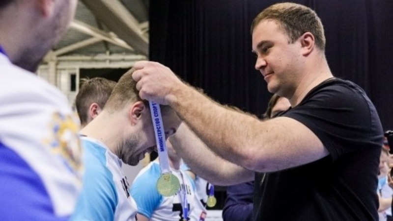Омская «Сибирь» завоевала серебро на чемпионате России по флорболу