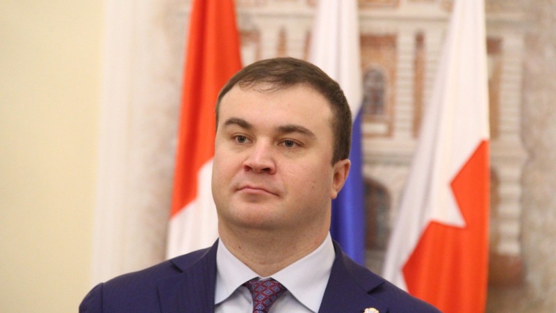 Хоценко поздравил сотрудников Следственного комитета с профессиональным праздником