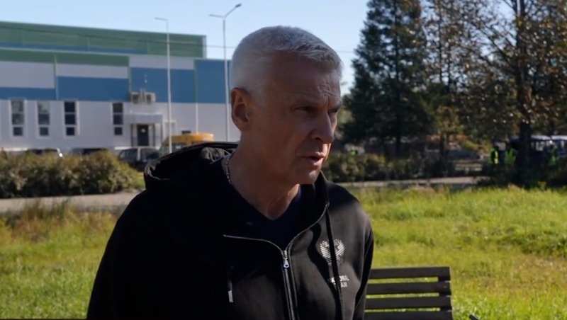 Носов проверил работу над благоустройством Усть-Омчуга