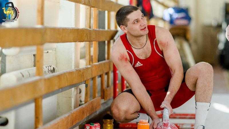 Челябинский гиревик Илья Ташланов завоевал серебро на чемпионате мира