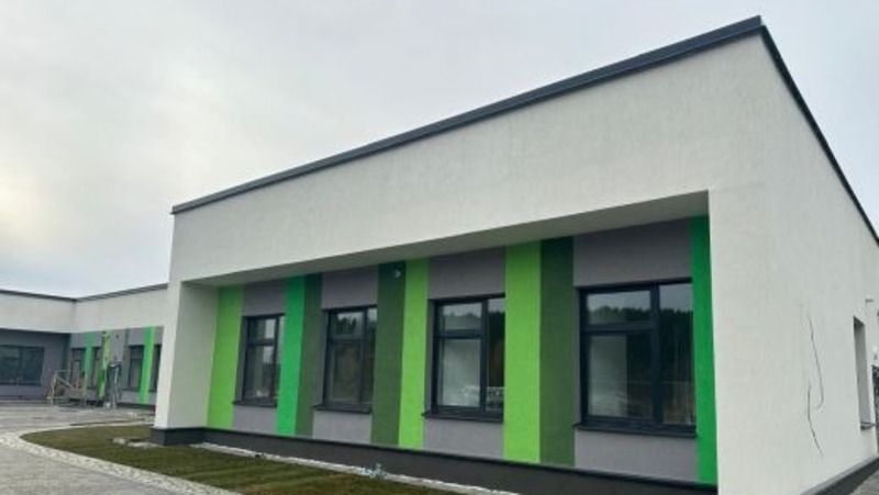 Паслер: 4 новые поликлиники построят до конца 2025 года в Свердловской области