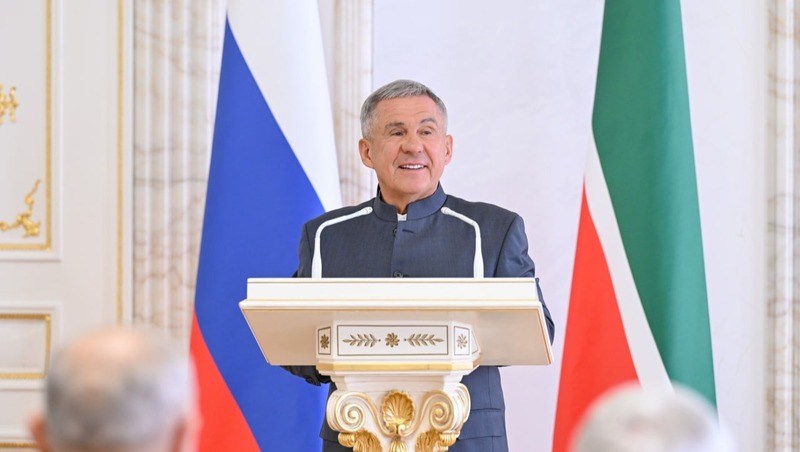 Минниханов поздравил жителей республики с 140-летием основателя татарского театра Габдуллы Кариева